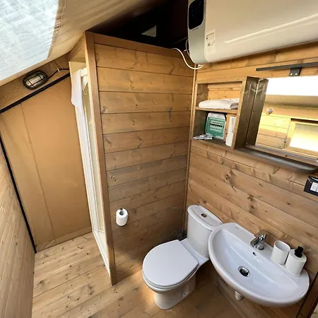 Glamping Rivabella Luxury tent Lecco