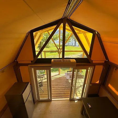 Glamping Rivabella Luksustelt *