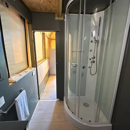 Glamping Rivabella * Lecco