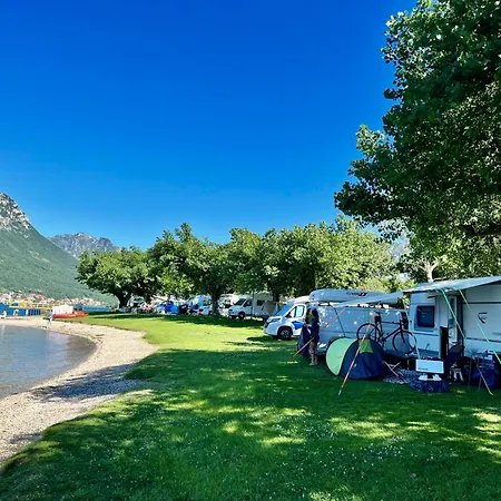 Glamping Rivabella * Лекко